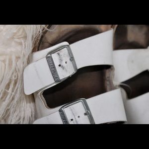 White Birkenstock’s